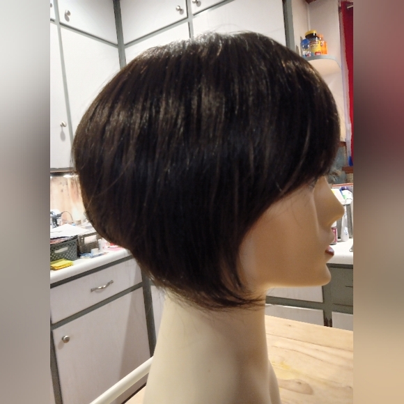 Lizbeth Wig by Paula Young - Picture 9 of 16